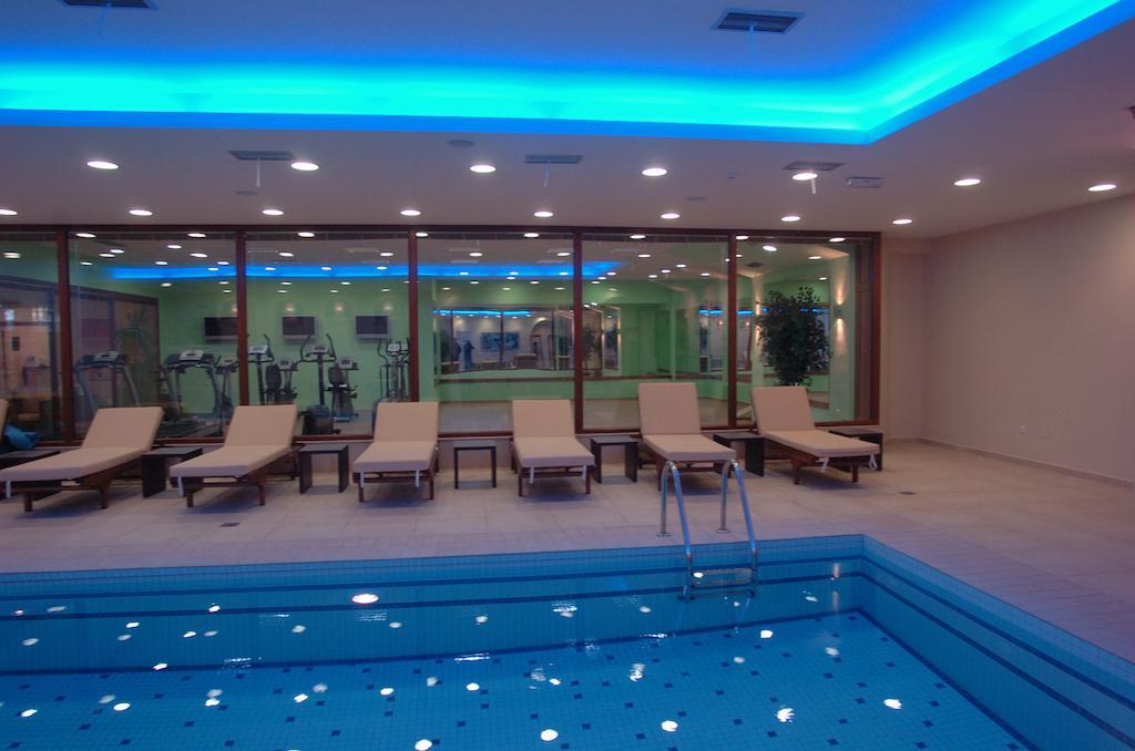 Hotel Tcc Plaza Skopje Zewnętrze zdjęcie